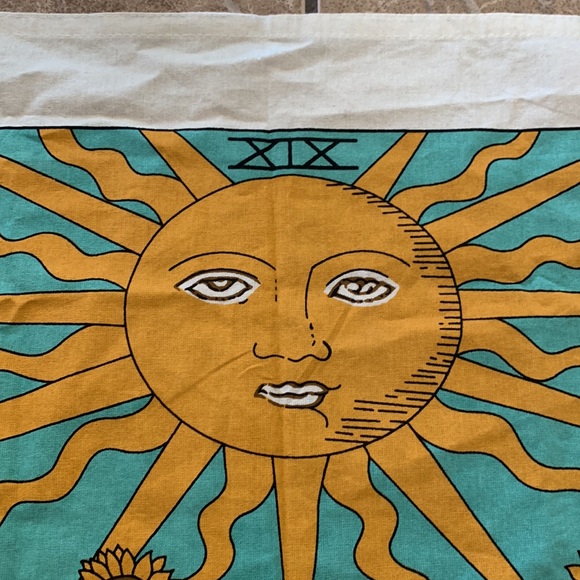 Tarot The Sun Flag/Banner wall hanging - Picture 2 of 6
